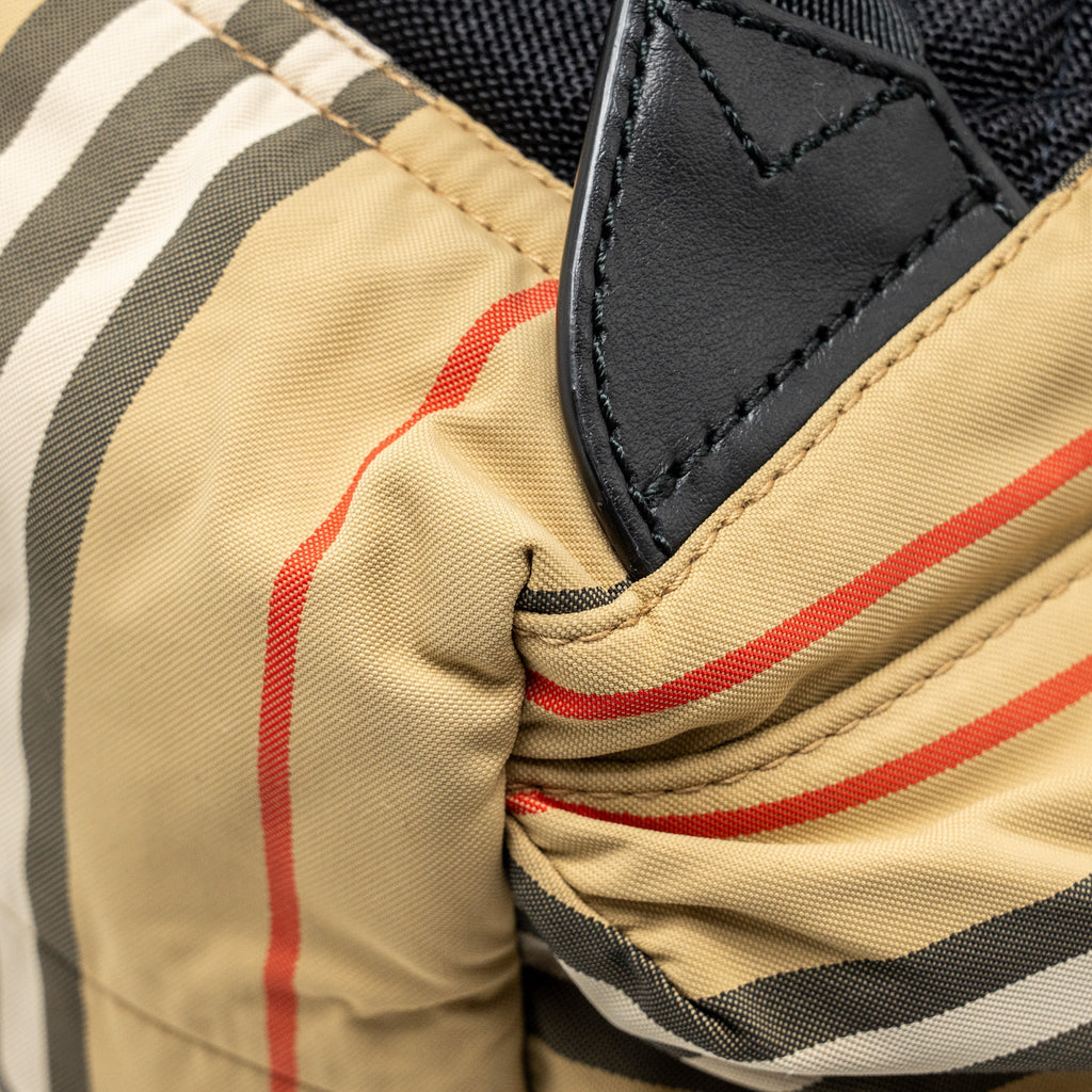 BURBERRY MEDIUM BACKPACK NYLON MULTICOLOUR GHW