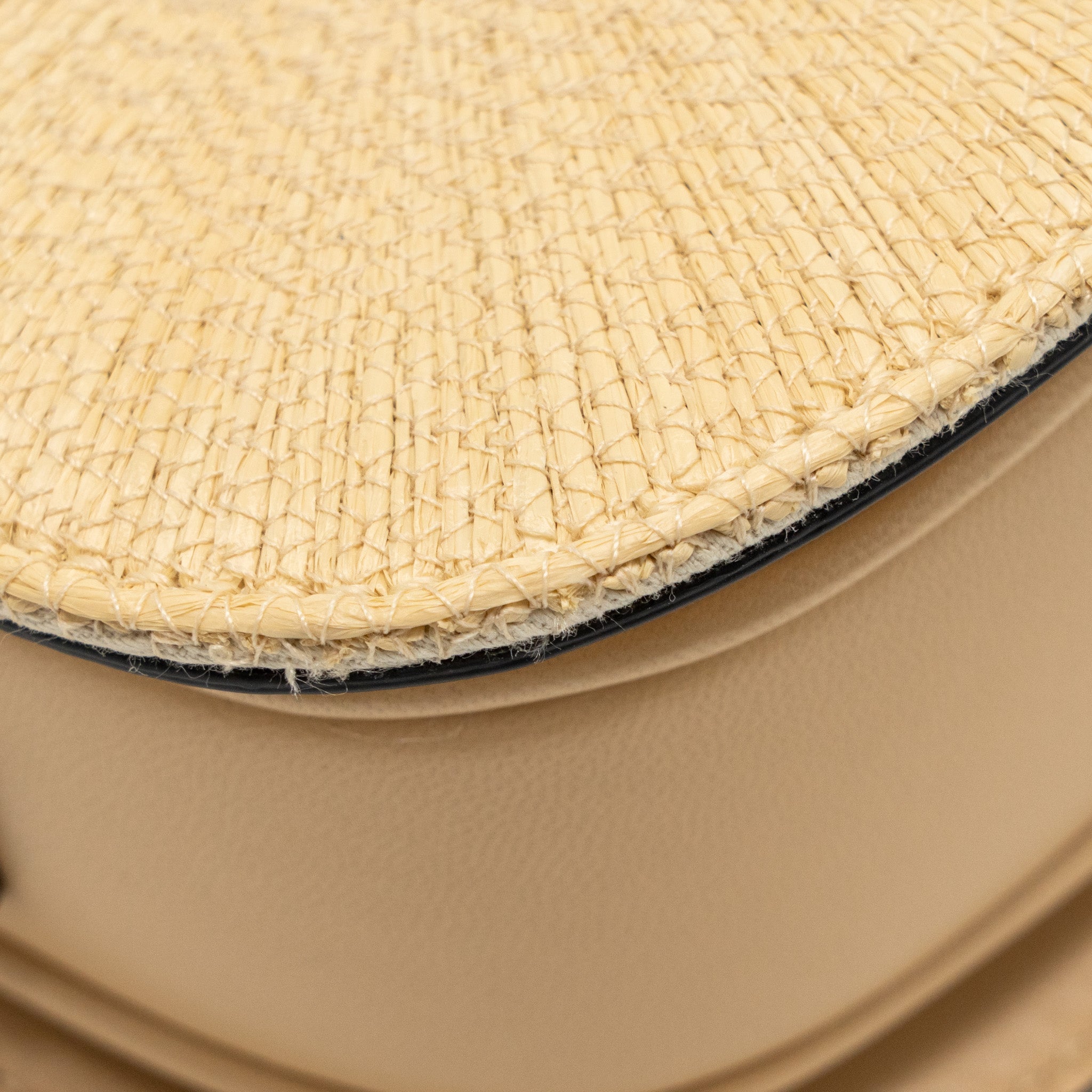 VALENTINO SMALL SUPERVEE CROSSBODY BAG LEATHER/RAFFIA BEIGE GHW
