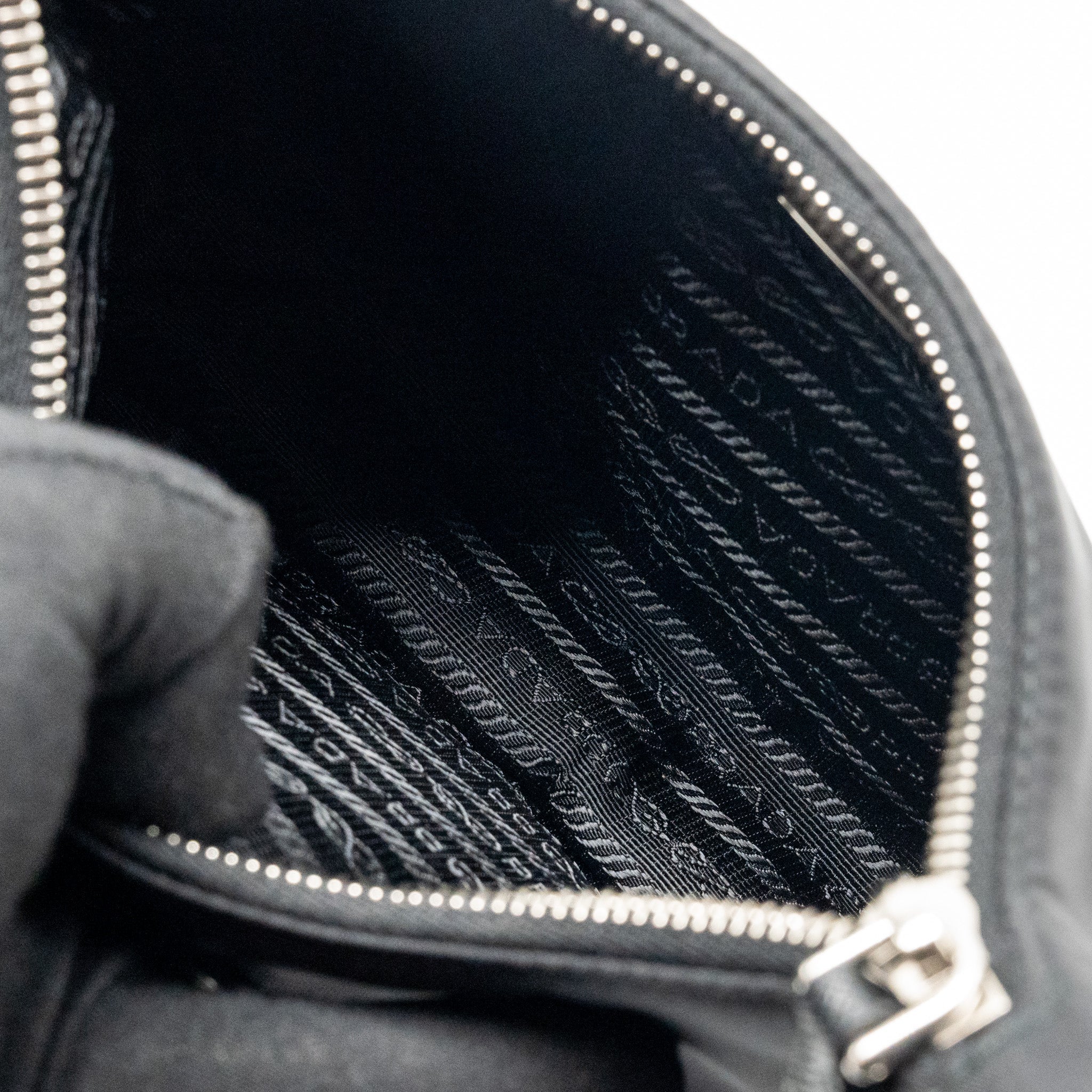 PRADA REEDITION 2005 RE-NYLON BLACK SHW