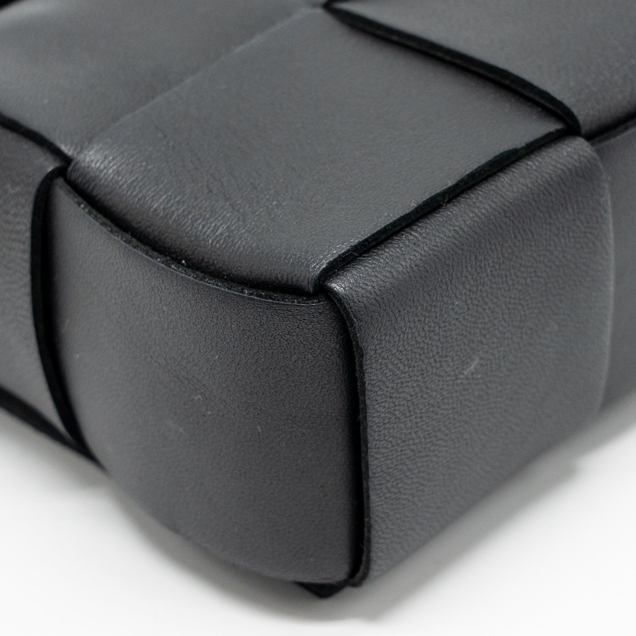 BOTTEGA VENETA INTRECCIO CASSETTE MINI BAG LAMBSKIN BLACK GHW