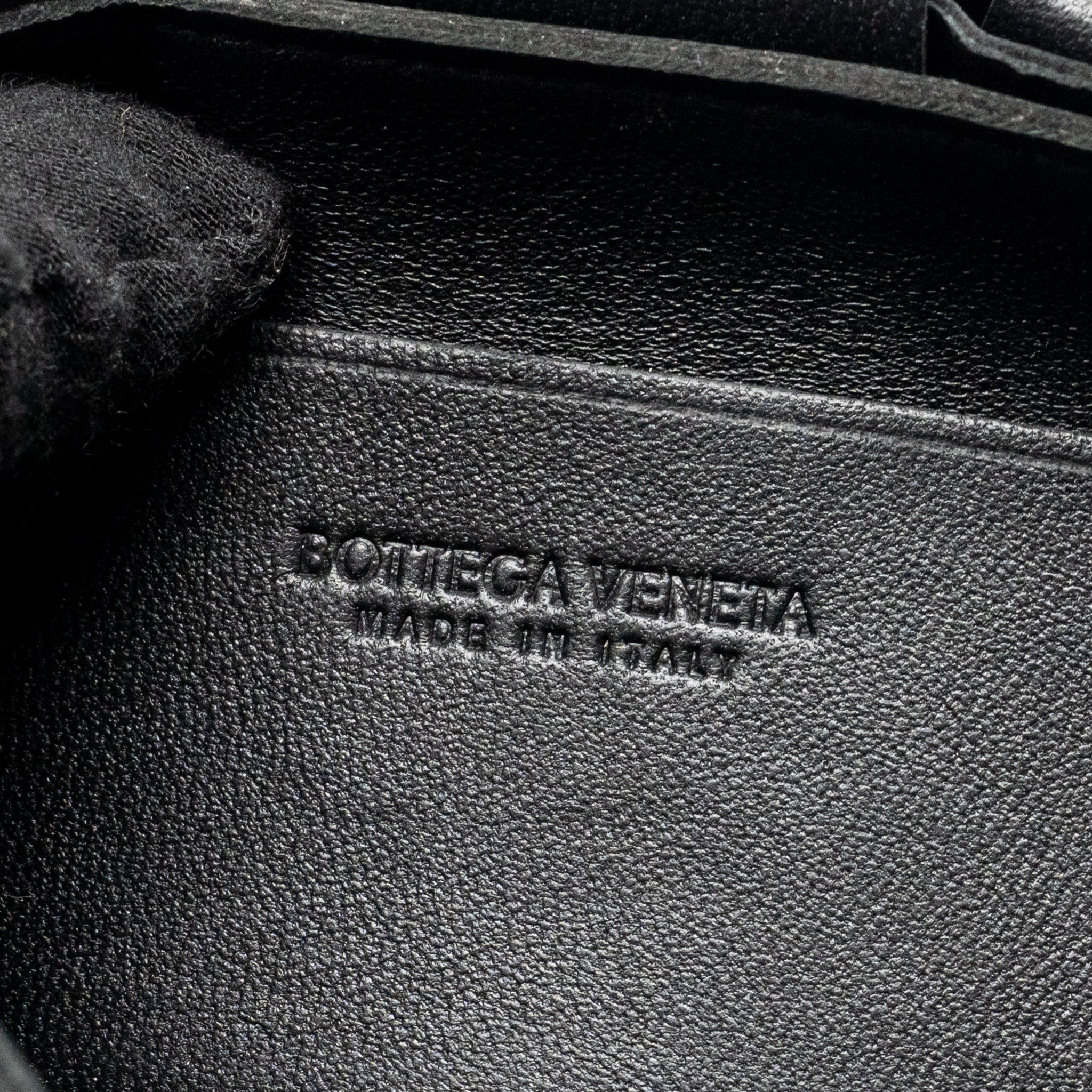 BOTTEGA VENETA INTRECCIO CASSETTE MINI BAG LAMBSKIN BLACK GHW