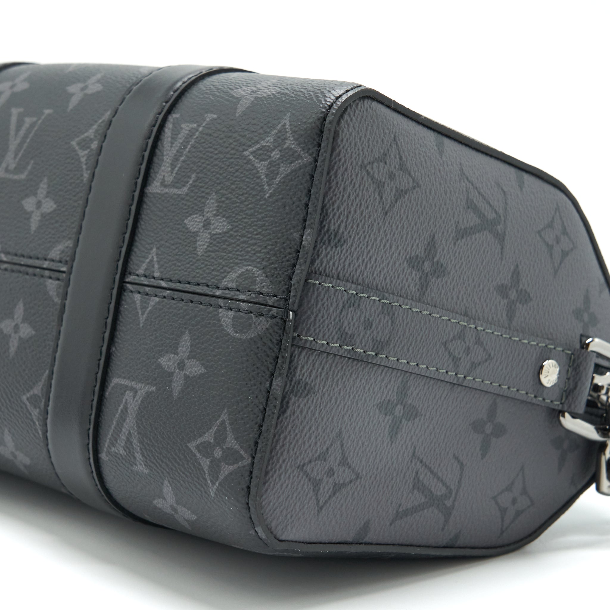 LOUIS VUITTON CITY KEEEPALL 27CM MONOGRAM ECLIPSE AND MONOGRAM ECLIPSE REVERSE