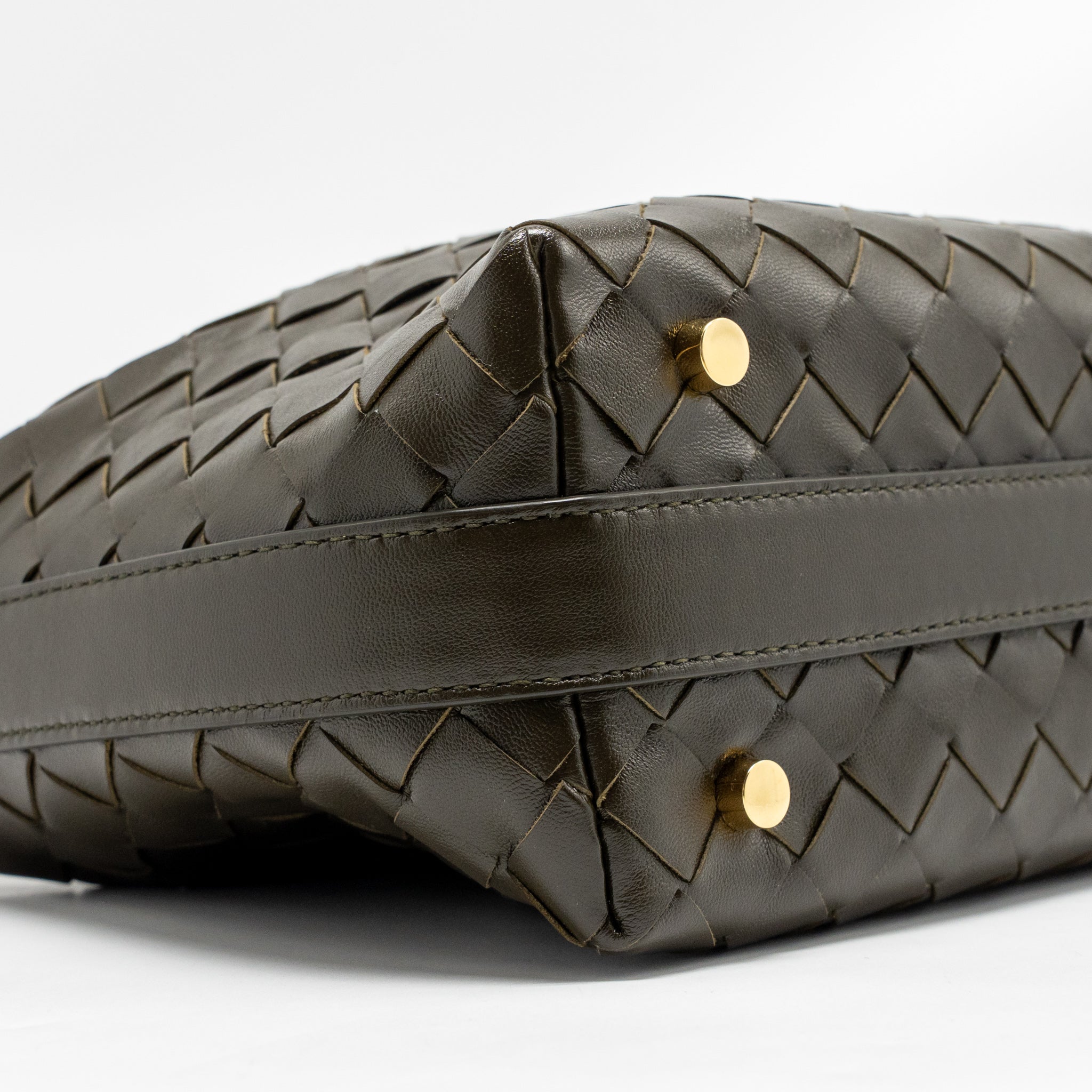 BOTTEGA VENETA WALLACE BAG CALFSKIN KAKI GHW