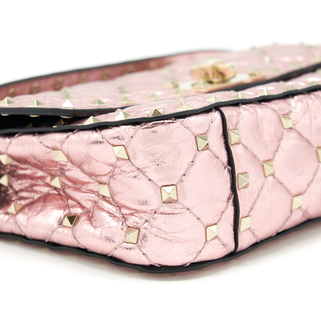 VALENTINO GARAVANI ROCKSTUD SPIKE SMALL LEATHER SHOULDER BAG METALLIC PINK LGHW