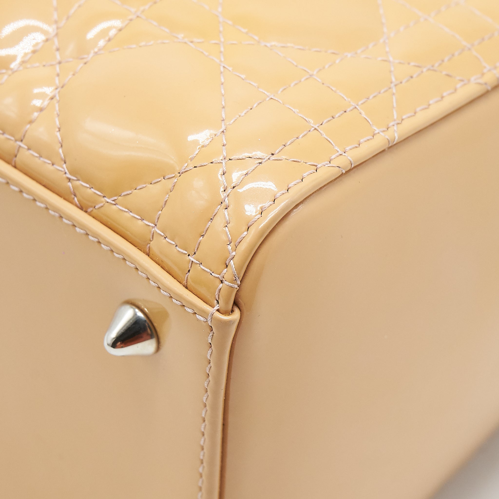 CHRISTIAN DIOR MEDIUM LADY DIOR PATENT LEATHER BEIGE WITH SHW
