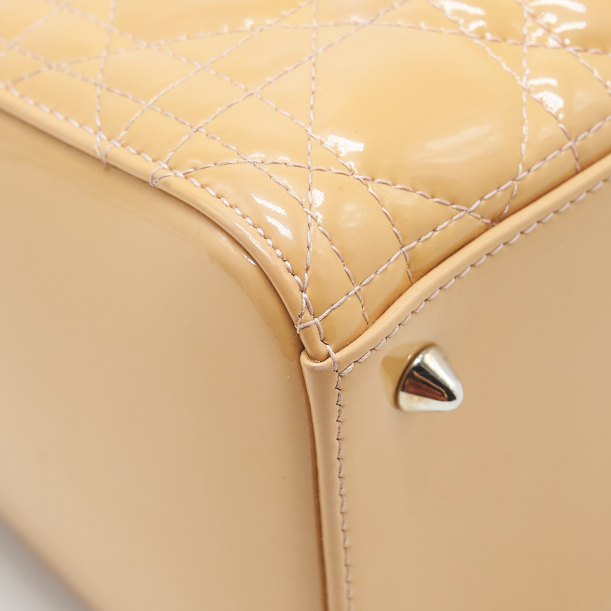 CHRISTIAN DIOR MEDIUM LADY DIOR PATENT LEATHER BEIGE WITH SHW