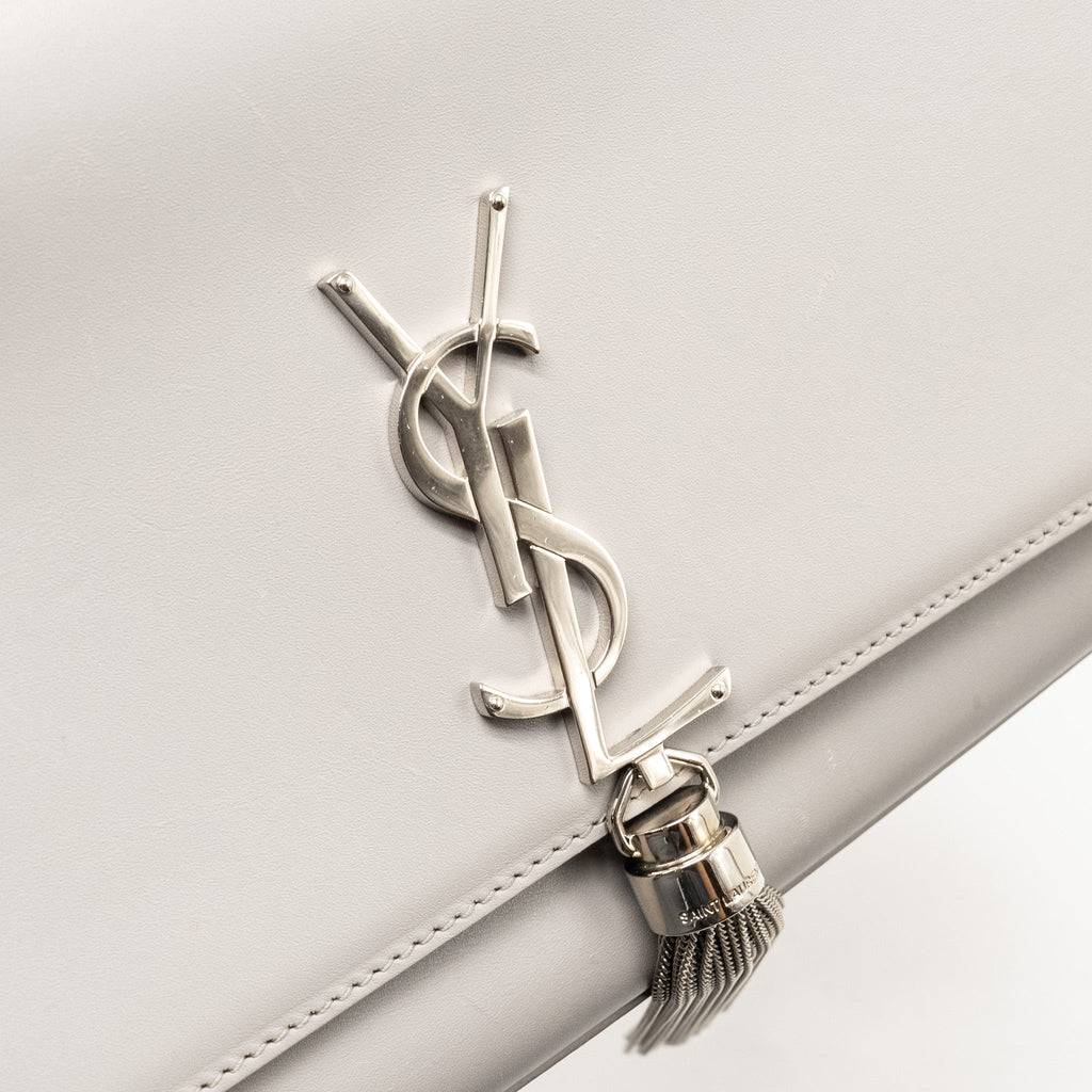 SAINT LAURENT/YSL MEDIUM KATE BAG CALFSKIN GREY SHW