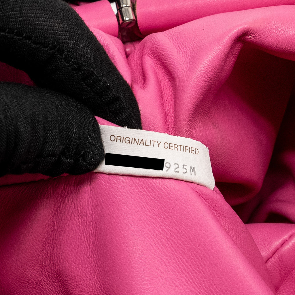 BOTTEGA VENETA INTRECCIATO POUCH LEATHER PINK SHW