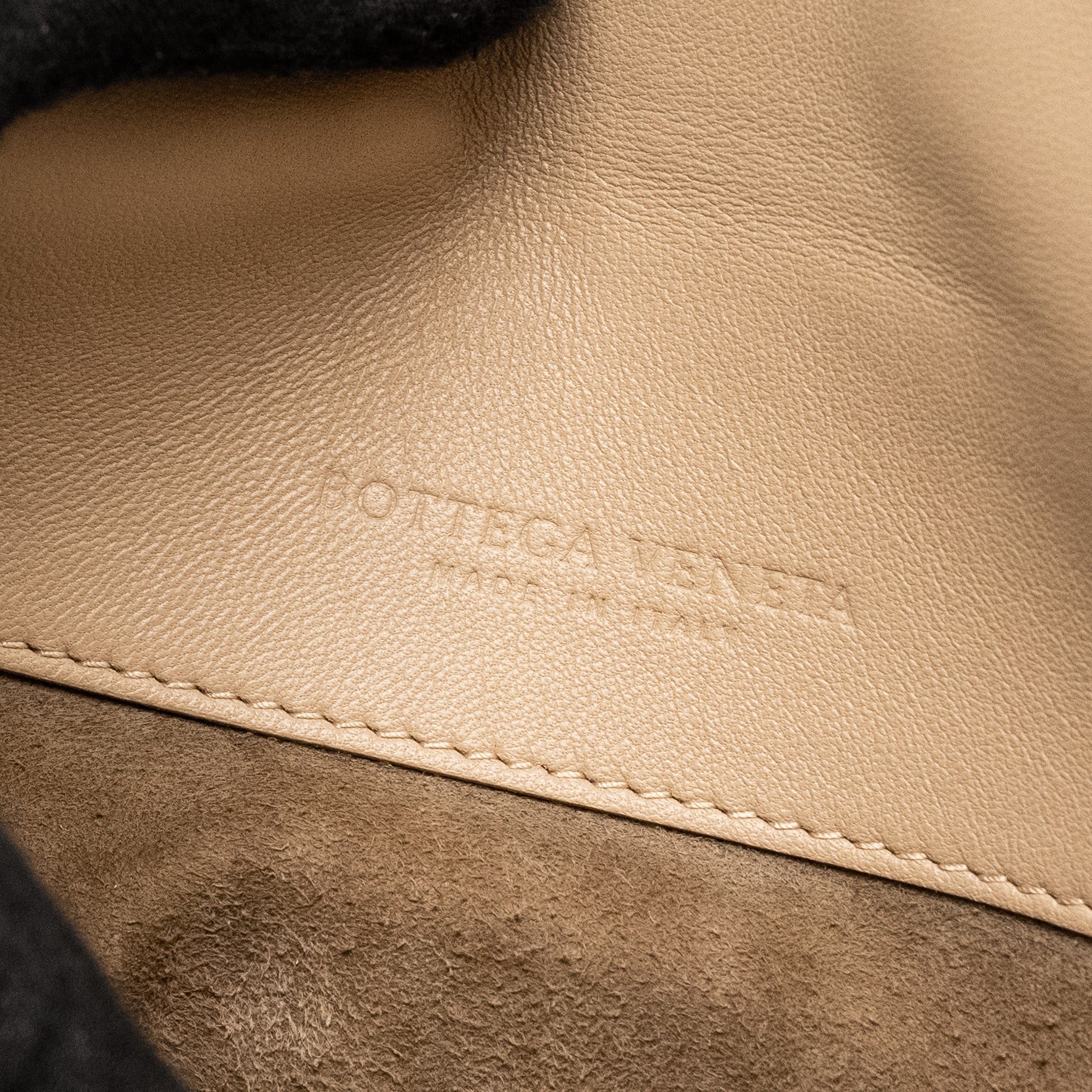 BOTTEGA VENETA TOP HANDLE PIAZZA BAG NAPPA WHITE/BEIGE/LIGHT BROWN MULTICOLOUR HARDWARE